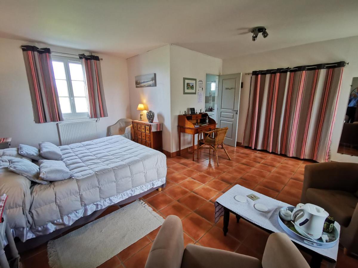Les Marronniers Hotel Cambremer Quarto foto